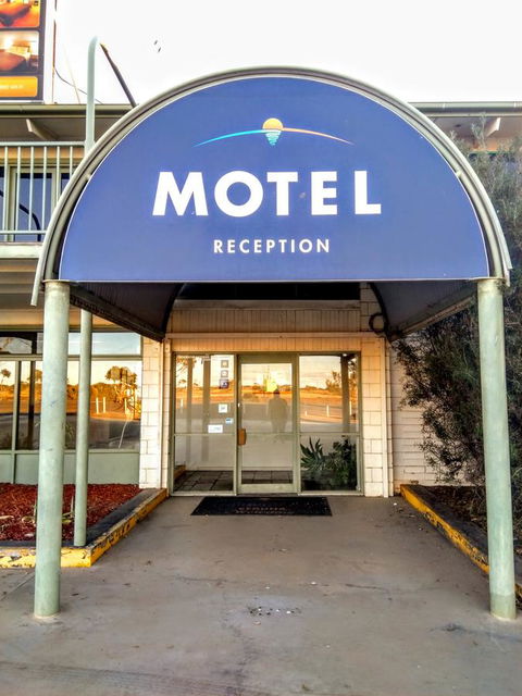 Highway One Motel - Cruises Travel 13