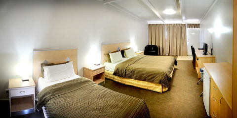 Highway One Motel - Cruises Travel 36