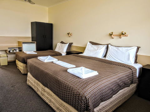 Highway One Motel - Cruises Travel 26