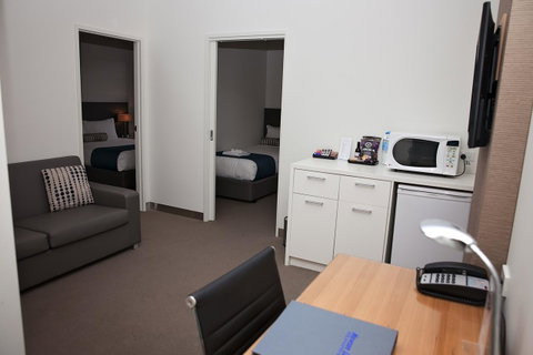 Mawson Lakes Hotel - Travel Search 39