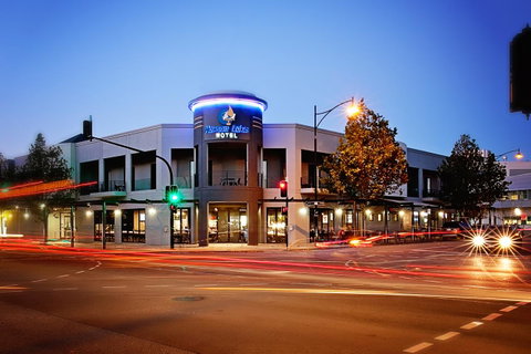 Mawson Lakes Hotel - Travel Search 0