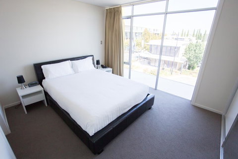Mawson Lakes Hotel - Travel Search 25