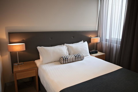 Mawson Lakes Hotel - Travel Search 44