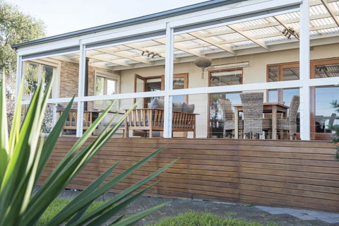 Port Lincoln Seaside Home - Cruises Travel 10