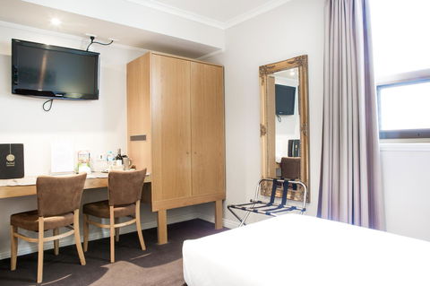 Hotel Richmond On Rundle Mall - Travel Search 13
