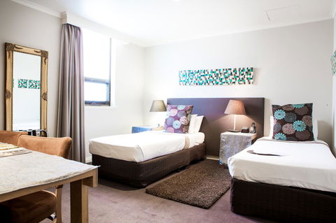 Hotel Richmond On Rundle Mall - Travel Search 12