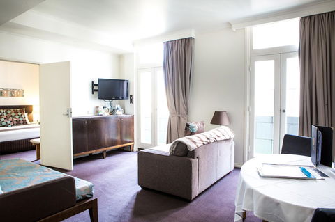 Hotel Richmond On Rundle Mall - Travel Search 19