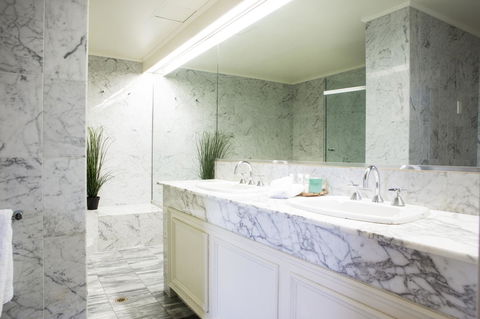 Hotel Richmond On Rundle Mall - Travel Search 14