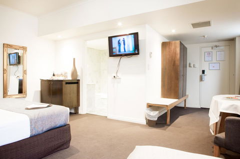 Hotel Richmond On Rundle Mall - Travel Search 36