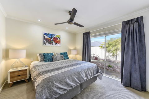 City Fringe Apartment B, Mount Gambier - Travel Search 7