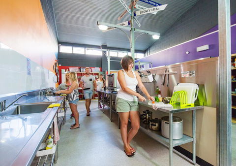 Port Lincoln Studio Apartments - Cruises Travel 16