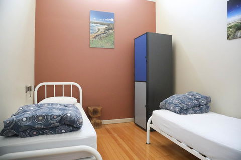 Port Lincoln Studio Apartments - Cruises Travel 38