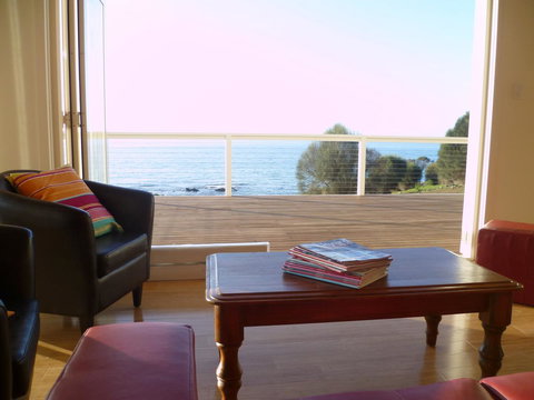 Ashendens At Penneshaw - Travel Search 9