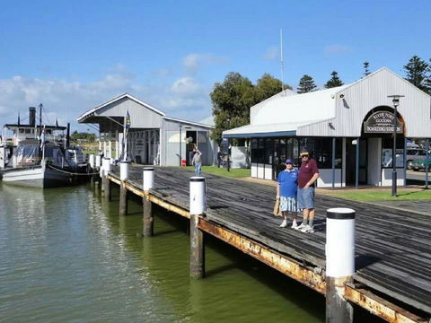 Addies Place Goolwa - Travel Search 17