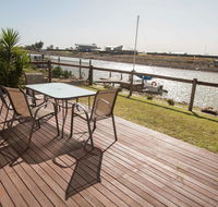 Waterfront on Jefferson at Wellington Marina SA - Travel Search