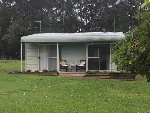 A Peaceful Cabin In The Country - Travel Agents 5