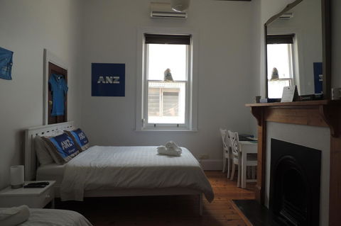 Wozza's B&B - Travel Search 32