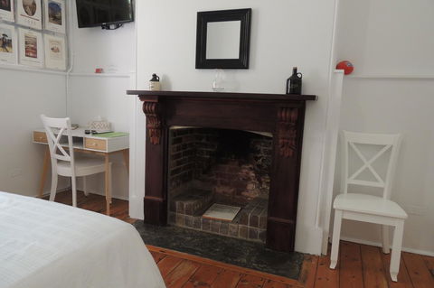 Wozza's B&B - Travel Search 17