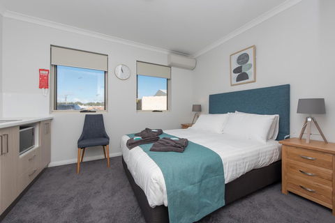 Jurien Bay Motel Apartments - Travel Search 23