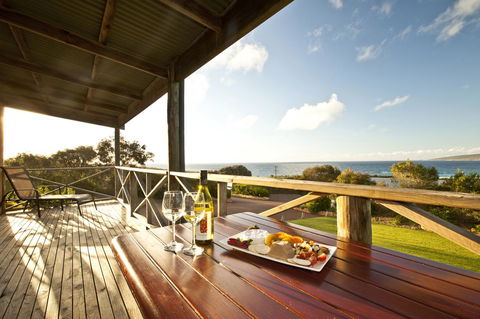 Chandlers Smiths Beach Villas - Travel Search 10