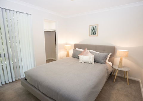 Yaran Suites - Tourism Guide 9