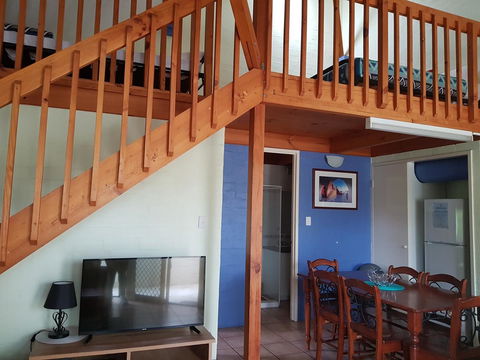 Mandurah Family Resort - Tourism Guide 9