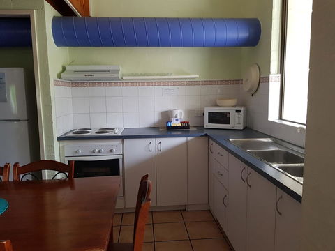 Mandurah Family Resort - Tourism Guide 7
