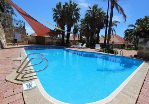 Mandurah Family Resort - Tourism Guide 25