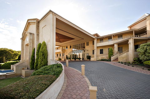 Abbey Beach Resort - Travel Agents 6