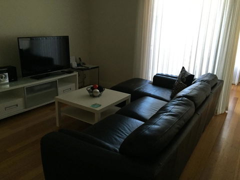 Parklane Apartments - Travel Search 19