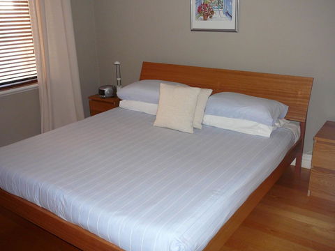 Parklane Apartments - Travel Search 26