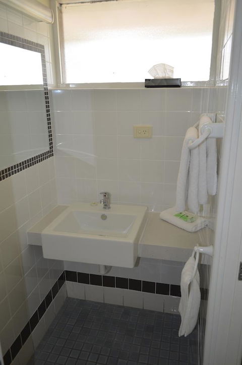 Country Comfort Amity Motel - Tourism Guide 10