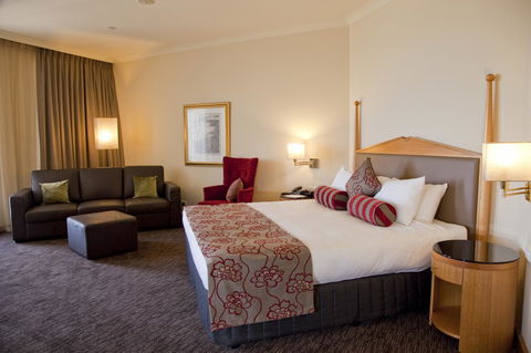 Duxton Hotel Perth - Tourism Guide 40