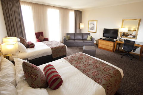 Duxton Hotel Perth - Tourism Guide 36