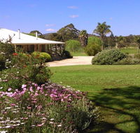 Rayanne Homestead - Travel Agents