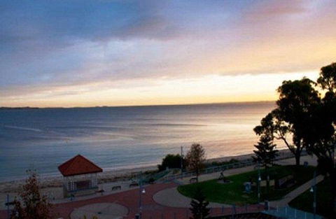Boardwalk By The Beach - Tourism Guide 4