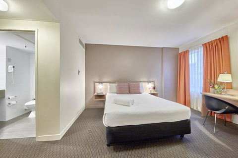 Ibis Perth - Travel Agents 4