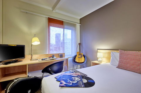 Ibis Perth - Travel Agents 14