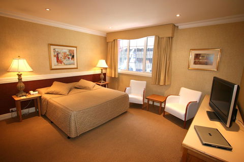 European Hotel - Travel Agents 2