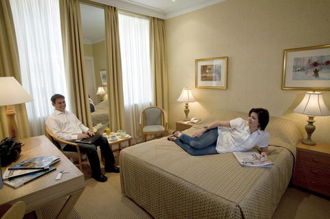 European Hotel - Travel Agents 8