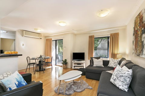 Perth Short Stays - Travel Agents 30