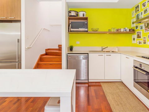 Home Apartment - Perth City Centre - Free WiFi - Travel Agents 9