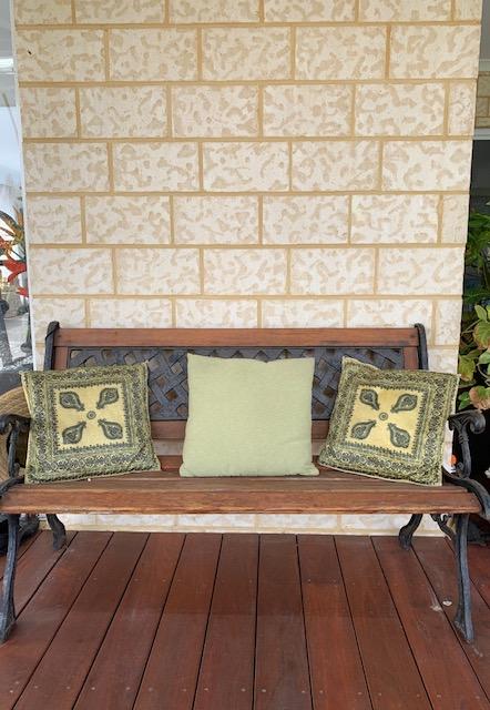 Ascot Comfort - Travel Search 14