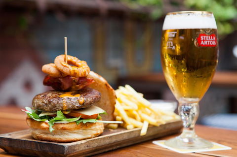 Nightcap At Belgian Beer Cafe - Travel Agents 9