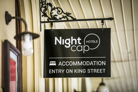 Nightcap At Belgian Beer Cafe - Travel Agents 33