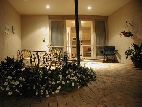 Grapevines Boutique Accommodation - Travel Agents 19