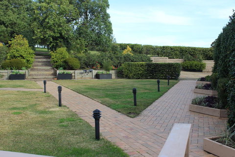 Grapevines Boutique Accommodation - Travel Agents 16