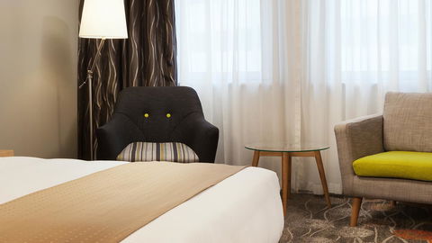 Holiday Inn Perth City Centre, An IHG Hotel - Travel Agents 23