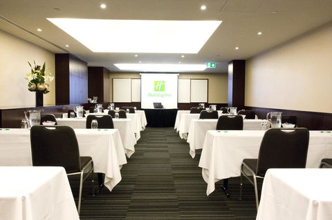 Holiday Inn Perth City Centre, An IHG Hotel - Travel Agents 44