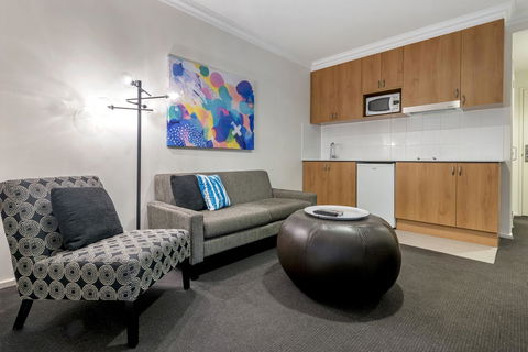 Oaks Perth Hotel - Travel Agents 4